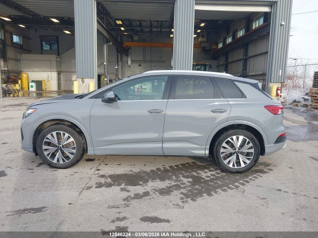 2024 Audi Q4 E-tron მანქანა იყიდება აუქციონზე, vin: WA1GUAFZ8RP086218, აუქციონის ნომერი: 12546224