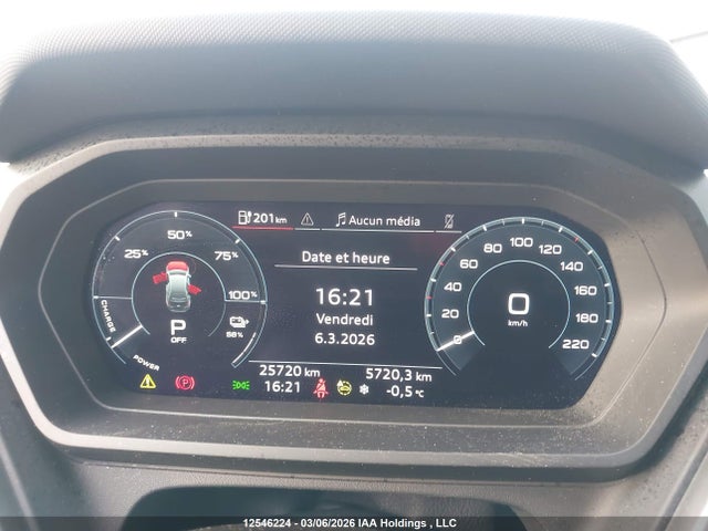 2024 Audi Q4 E-tron მანქანა იყიდება აუქციონზე, vin: WA1GUAFZ8RP086218, აუქციონის ნომერი: 12546224