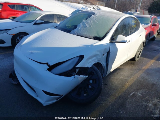5YJYGDED7MF120032 Tesla Model Y Standard Range Rear-wheel Drive