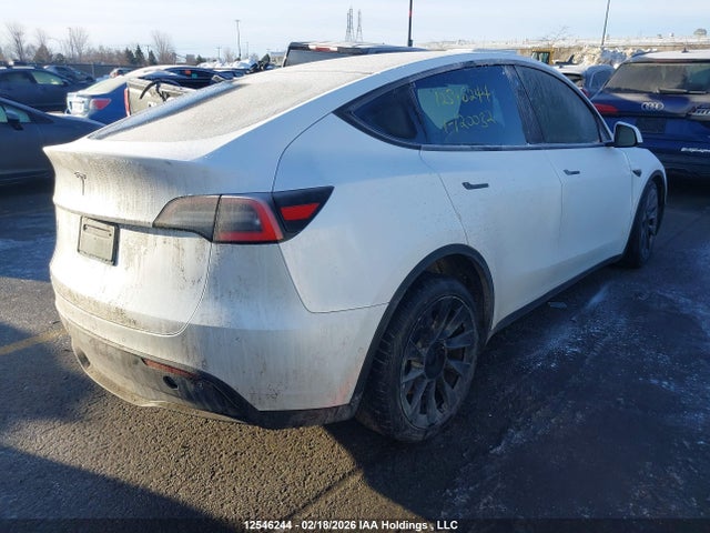 5YJYGDED7MF120032 Tesla Model Y Standard Range Rear-wheel Drive