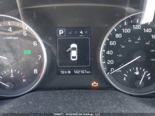 KMHD84LF8HU167000 Hyundai ELANTRA GL