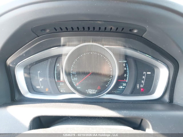 YV4952DZ1E2512131 Volvo XC60 3.2