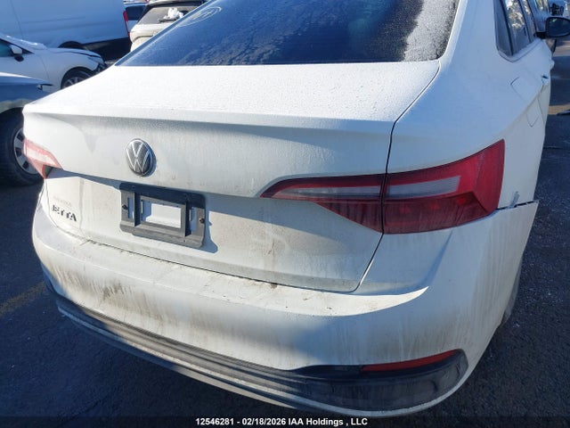 3VWCM7BU6NM031197 Volkswagen Jetta Trendline