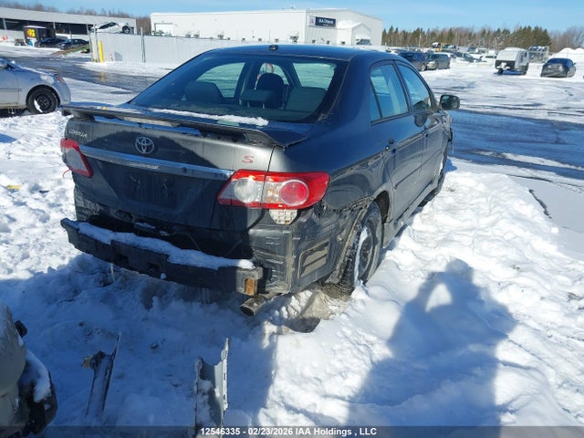 12546335 :رقم المزاد ، 2T1BU4EE1DC927562 vin ، 2013 Toyota Corolla مزاد بيع