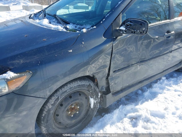 12546335 :رقم المزاد ، 2T1BU4EE1DC927562 vin ، 2013 Toyota Corolla مزاد بيع