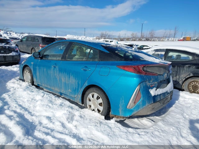 12546346 :رقم المزاد ، JTDKARFP0L3155133 vin ، 2020 Toyota Prius مزاد بيع