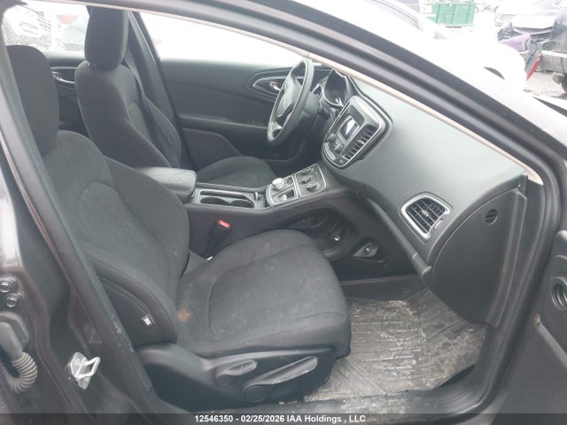 Chrysler 200 LX 2016 1C3CCCFB4GN163525 Image 5