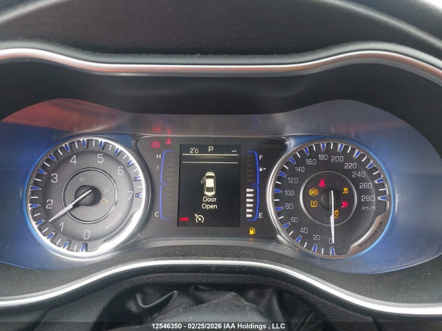 Chrysler 200 LX 2016 1C3CCCFB4GN163525 Image 7