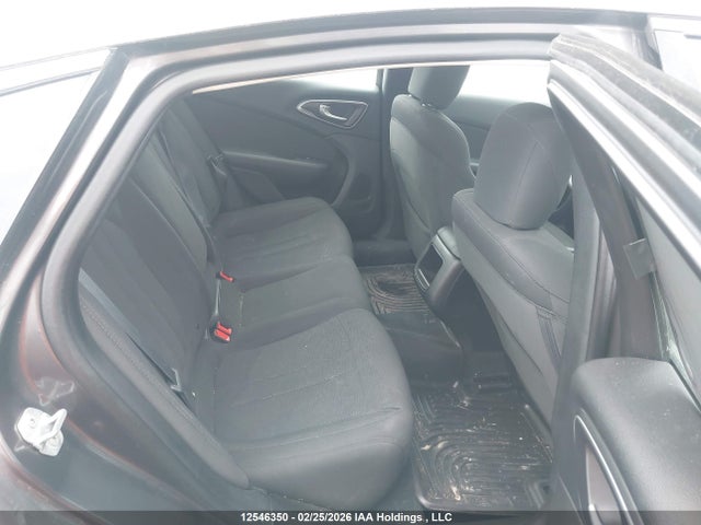 Chrysler 200 LX 2016 1C3CCCFB4GN163525 Image 8