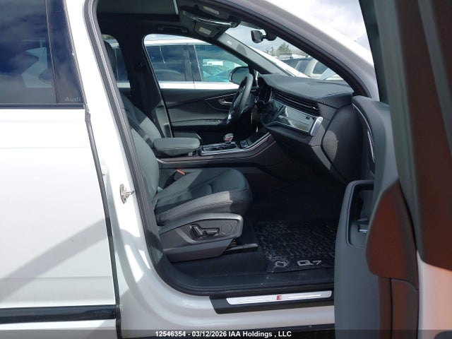 Продаж на аукціоні авто 2026 Audi Q7, vin: WA1BVBF71TD001353, номер лоту: 12546354