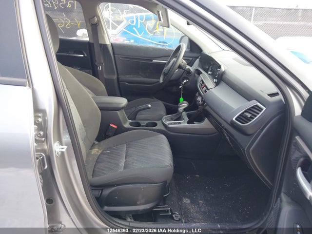 KNDEP2AA2T7867027 KIA Seltos Lx