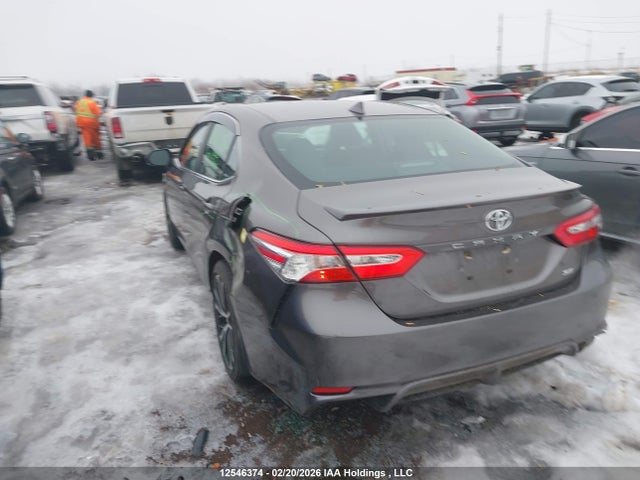 4T1J11AK0LU380215 Toyota CAMRY SE