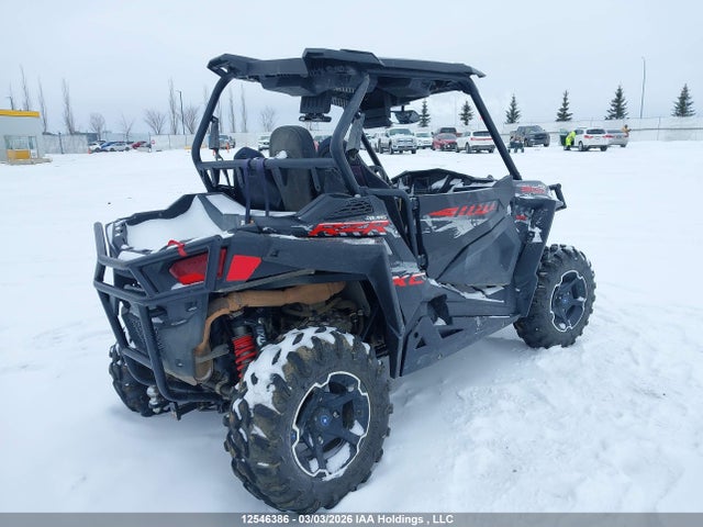 12546386 :رقم المزاد ، 4XAVAX871FB313303 vin ، 2015 Polaris Rzr 900 Xc Edition مزاد بيع