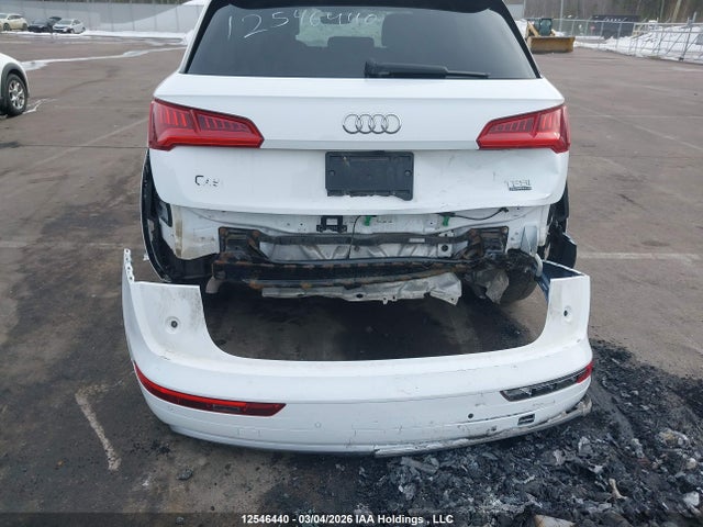 WA1CNAFY4J2244381 Audi Q5 2.0t Technik