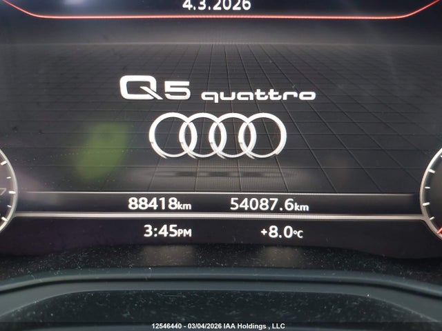 WA1CNAFY4J2244381 Audi Q5 2.0t Technik