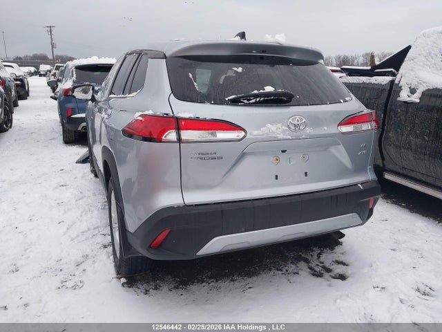 7MUCAABGXSV134370 Toyota Corolla Cross Le