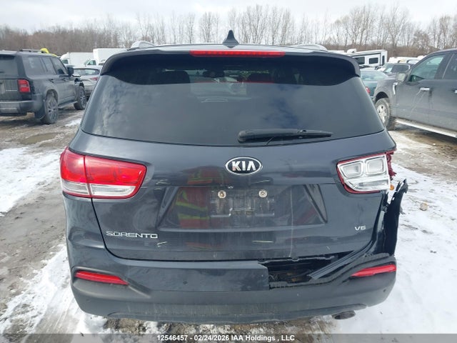 5XYPGDA55HG236094 KIA Sorento 3.3l Lx V6 7-seater