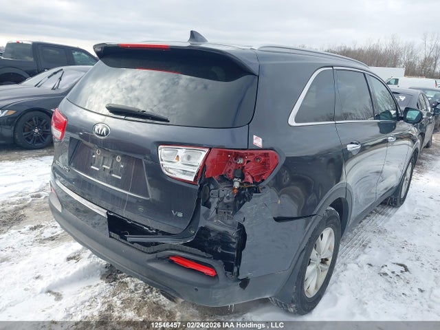 5XYPGDA55HG236094 KIA Sorento 3.3l Lx V6 7-seater