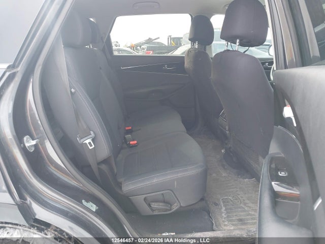 5XYPGDA55HG236094 KIA Sorento 3.3l Lx V6 7-seater