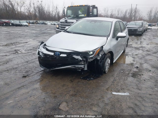 Toyota Corolla Le/se/xle 2025 JTDBCMFE0S3104662 Image 2