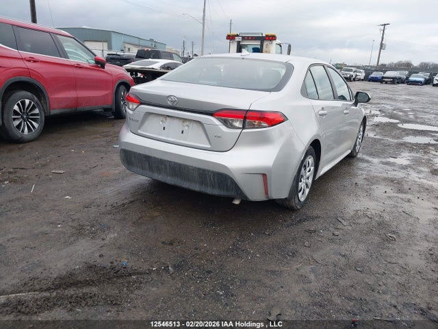 5YFB4MDE8RP205739 Toyota COROLLA LE