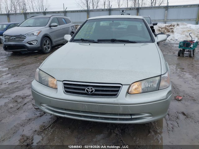 12546543 :رقم المزاد ، JT2BG22K510592276 vin ، 2001 Toyota Camry Ce/le مزاد بيع