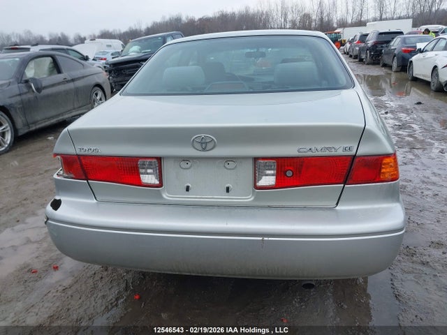 12546543 :رقم المزاد ، JT2BG22K510592276 vin ، 2001 Toyota Camry Ce/le مزاد بيع