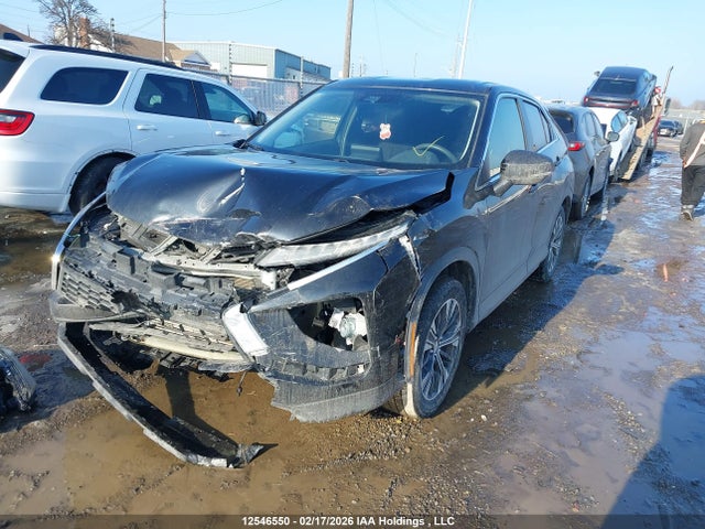 JA4ATUAA9NZ601561 Mitsubishi Eclipse Cross Es