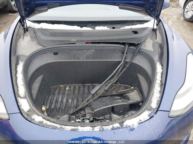 5YJ3E1EA5NF258240 Tesla MODEL 3