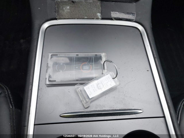 5YJ3E1EA5NF258240 Tesla MODEL 3
