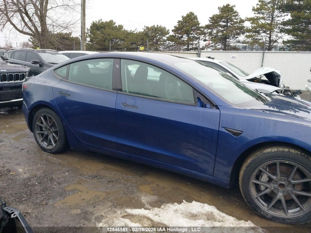 5YJ3E1EA5NF258240 Tesla MODEL 3