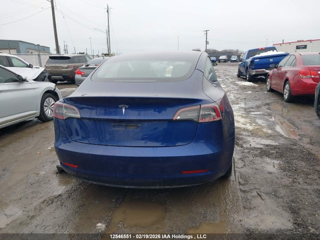 5YJ3E1EA5NF258240 Tesla MODEL 3