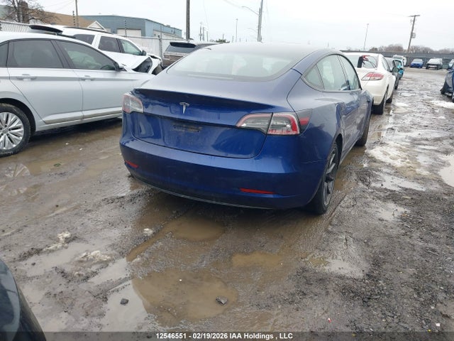 5YJ3E1EA5NF258240 Tesla MODEL 3