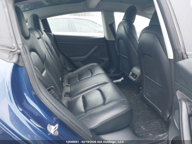 5YJ3E1EA5NF258240 Tesla MODEL 3