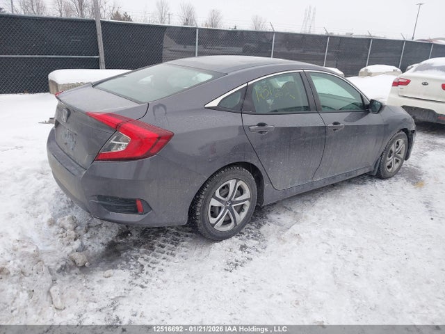 2HGFC2F51JH031272 Honda Civic Lx