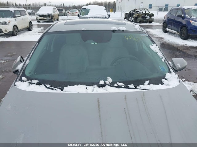 KMHLN4AJXNU012858 Hyundai Elantra Limited