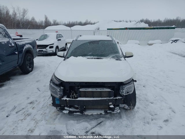 12546600 :رقم المزاد ، KMHRC8A35PU264416 vin ، 2023 Hyundai Venue Preferred مزاد بيع