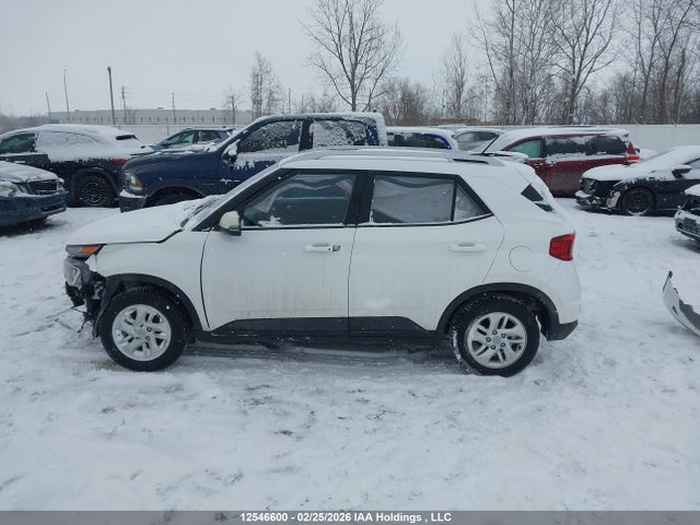 12546600 :رقم المزاد ، KMHRC8A35PU264416 vin ، 2023 Hyundai Venue Preferred مزاد بيع