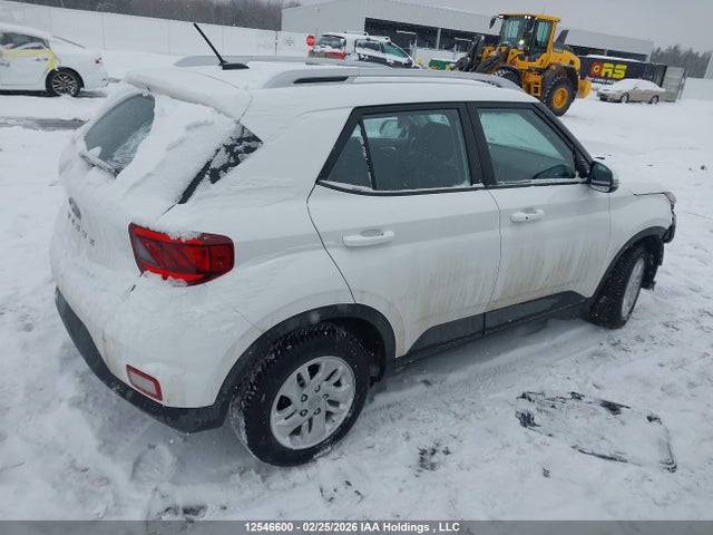 12546600 :رقم المزاد ، KMHRC8A35PU264416 vin ، 2023 Hyundai Venue Preferred مزاد بيع