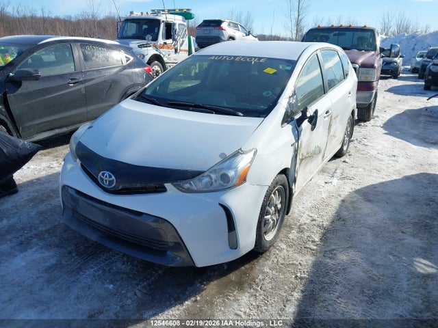 JTDZN3EU4HJ070158 Toyota PRIUS V