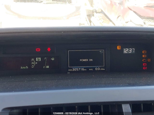 JTDZN3EU4HJ070158 Toyota PRIUS V