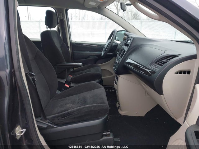 2C4RDGBG8ER313177 Dodge Grand Caravan Se/sxt