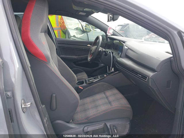 WVWGA7CD1RW121892 Volkswagen GTI S
