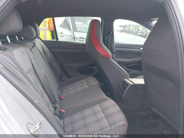 WVWGA7CD1RW121892 Volkswagen GTI S