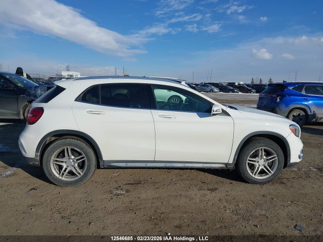 WDCTG4GB1KU005530 Mercedes-Benz Gla 250 4matic