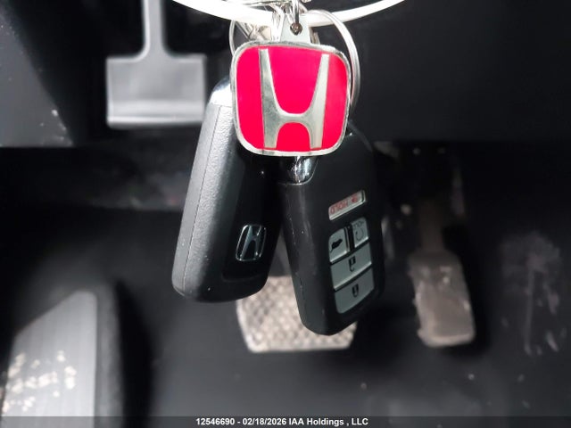 2HKRW1H28LH001888 Honda CR-V LX