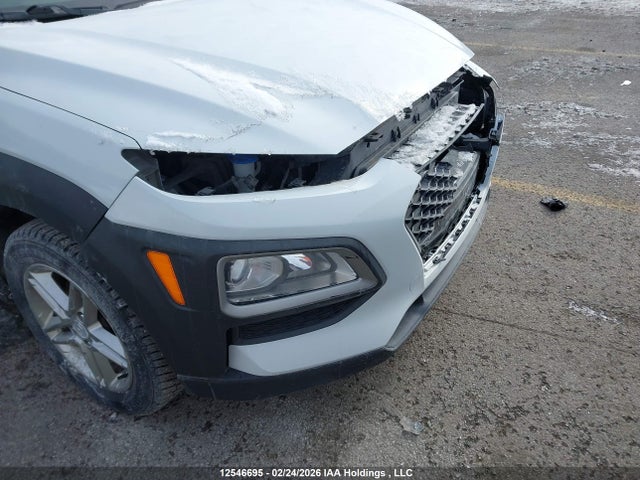 KM8K12AA1JU188705 Hyundai Kona Se