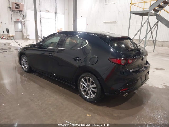 JM1BPBLM0L1157671 Mazda 3