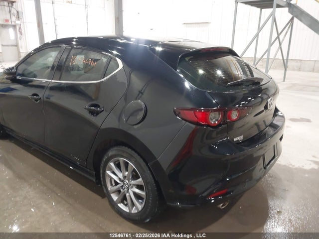 JM1BPBLM0L1157671 Mazda 3