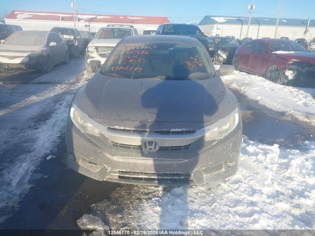 Продаж на аукціоні авто 2018 Honda Civic, vin: 2HGFC2F64JH031372, номер лоту: 12546770
